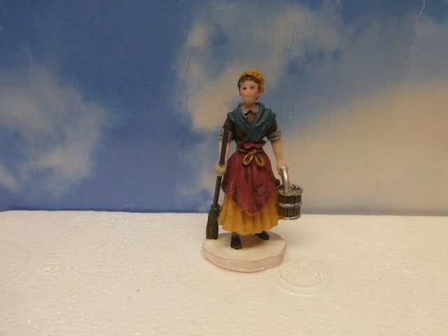 lemax scrub woman kerstdorp poppetje figurine beeldje kerst, Ophalen of Verzenden, Zo goed als nieuw