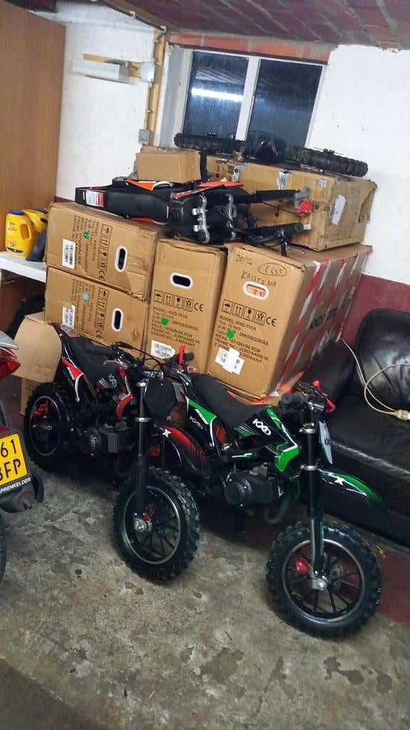 Minicrossers nieuw in de doos. 3 kleuren, Ophalen, Nieuw, Overige typen