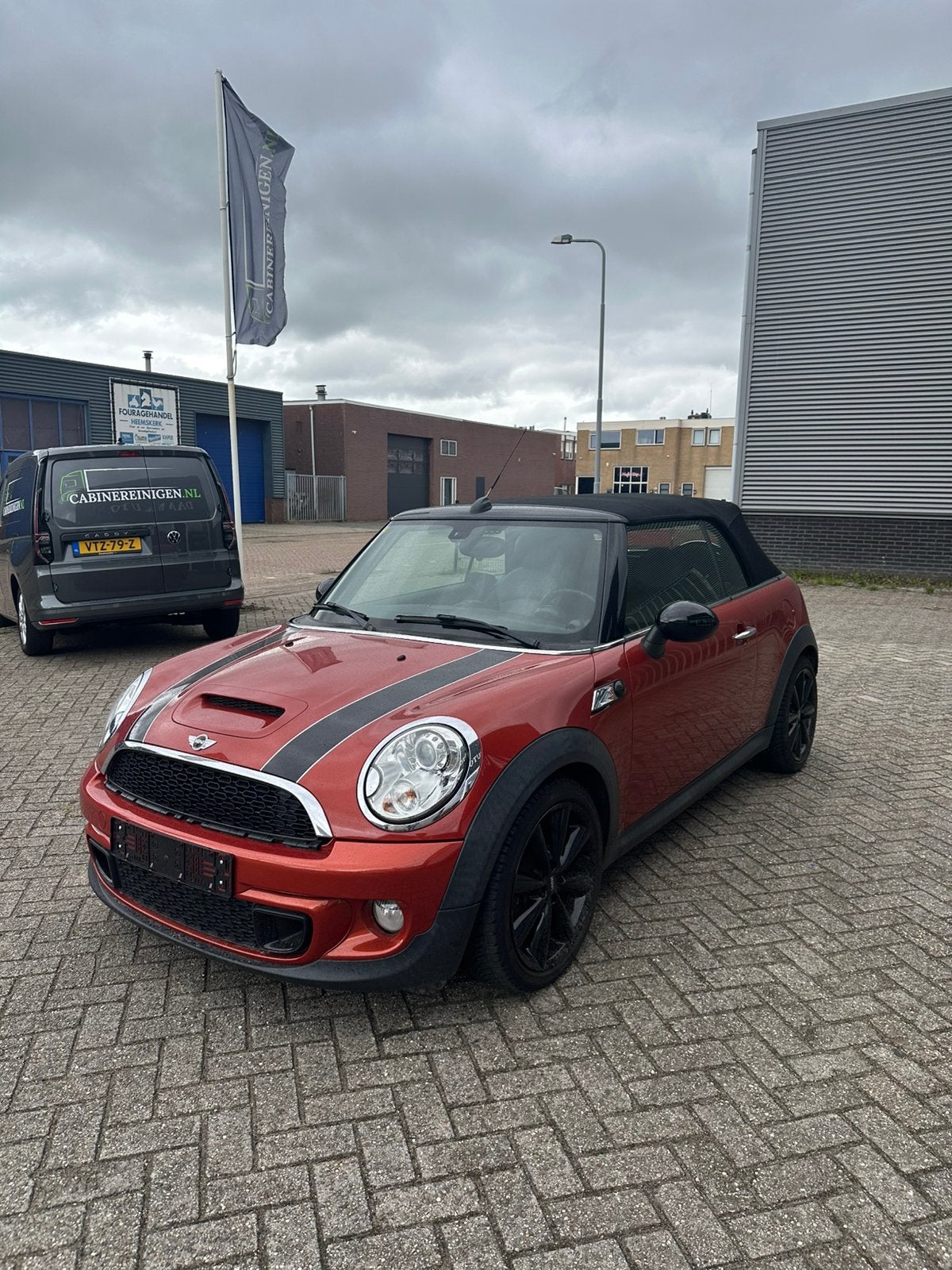 Mini 1.6 Cooper S Roadster 2014, Auto's, Cabriolet, 4 stoelen, Bedrijf, Handgeschakeld