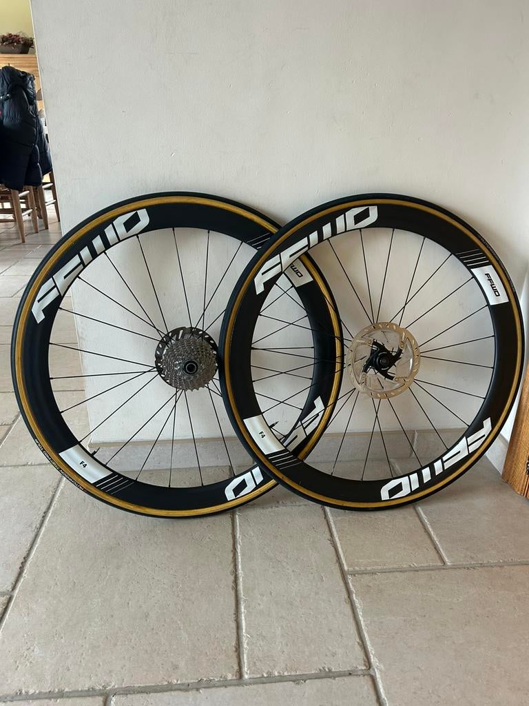 Fast forward f4 koers/ crosswielset tubewielen, Fietsen en Brommers, Fietsonderdelen, Zo goed als nieuw, Racefiets, Carbon, Ophalen
