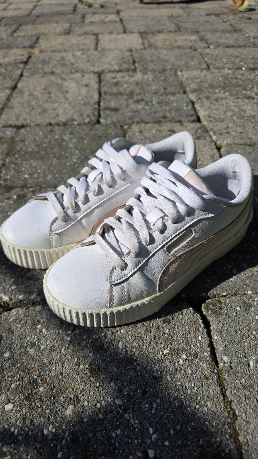 Puma maat 38 Carina L sneakers wit met roze accenten, Puma, Wit, Ophalen of Verzenden, Sneakers of Gympen