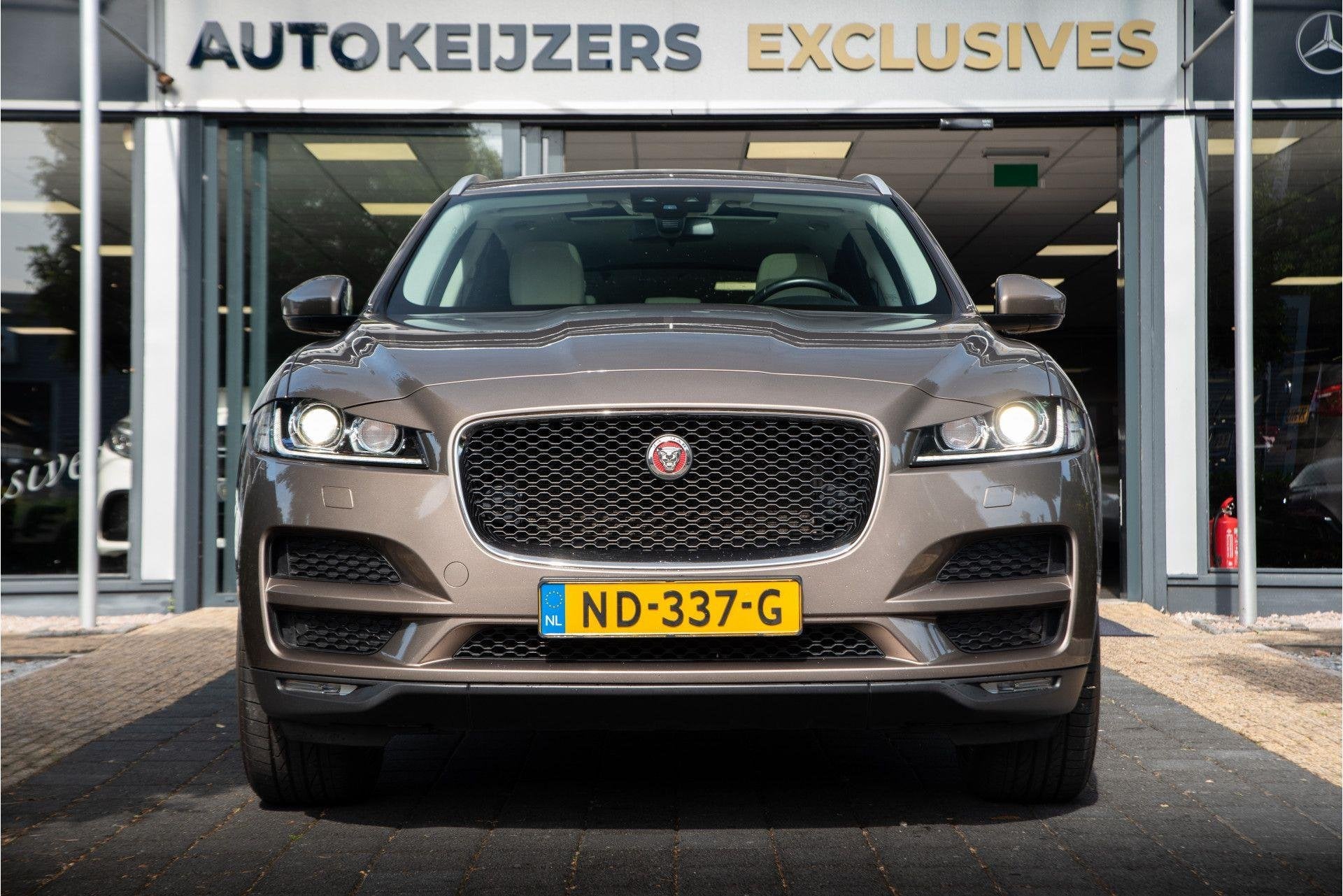 Jaguar F-Pace 2.0 Portfolio Pano AWD 20d Navi Leer Meridiam, Automaat, Gebruikt, 4 cilinders, 179 pk