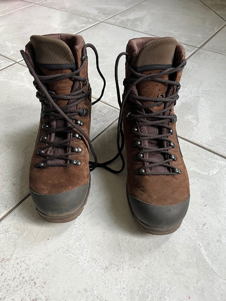 Z.G.A.N./ nieuw paar Meindl wandelschoenen maat 7,5. 40, Sport en Fitness, Bergsport en Wandelen, Ophalen of Verzenden, Zo goed als nieuw