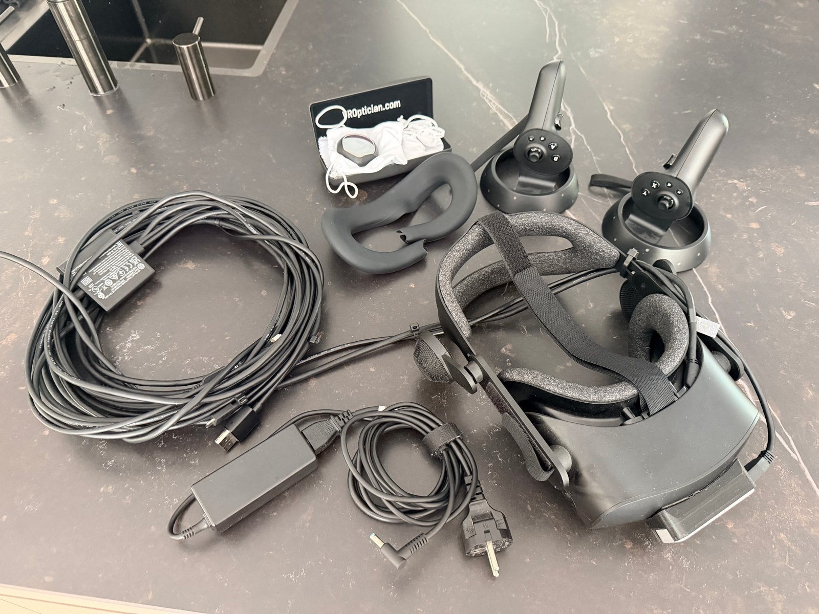 HP Reverb G2 V2 VR headset met handtracking en toebehoren, Ophalen, Gebruikt, VR-bril, Pc