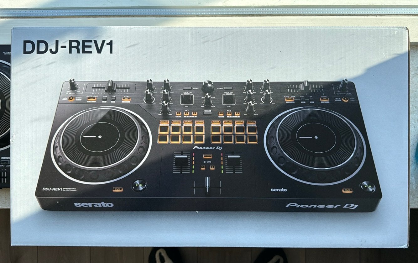 Pioneer DJ DDJ-REV1 DJ Controller - Zo goed als nieuw, Muziek en Instrumenten, Ophalen of Verzenden, Zo goed als nieuw, Dj-set