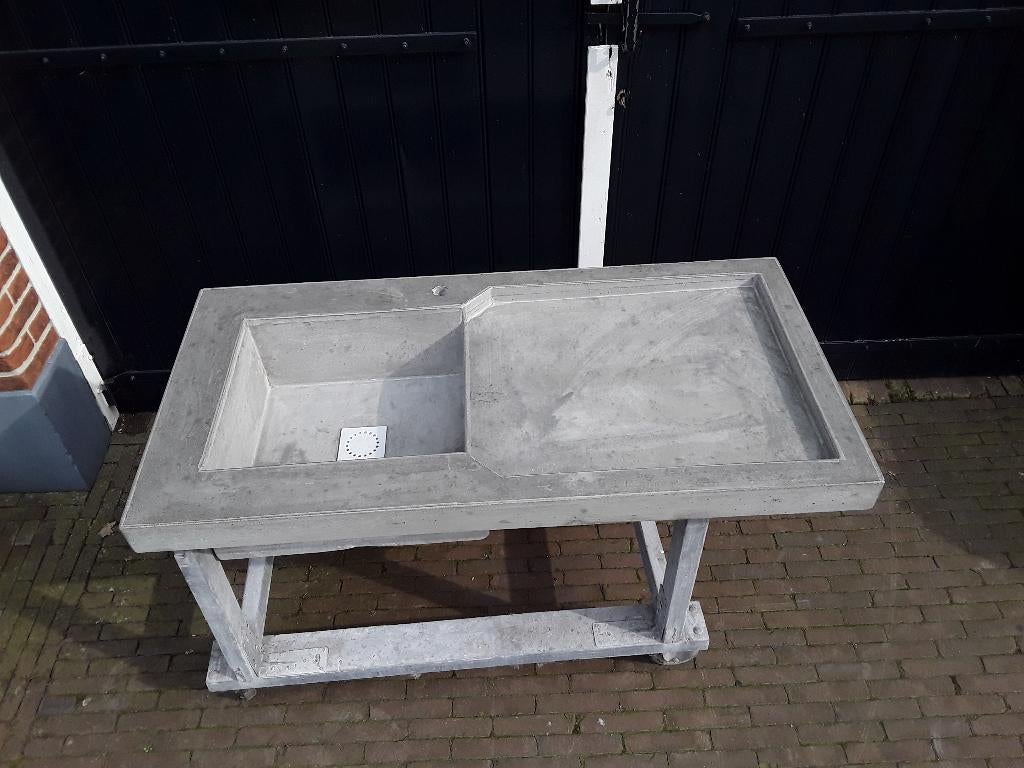 Aanrecht Beton Nieuw Waterkering Planttafel Keuken 130x65x8, Ophalen, Nieuw