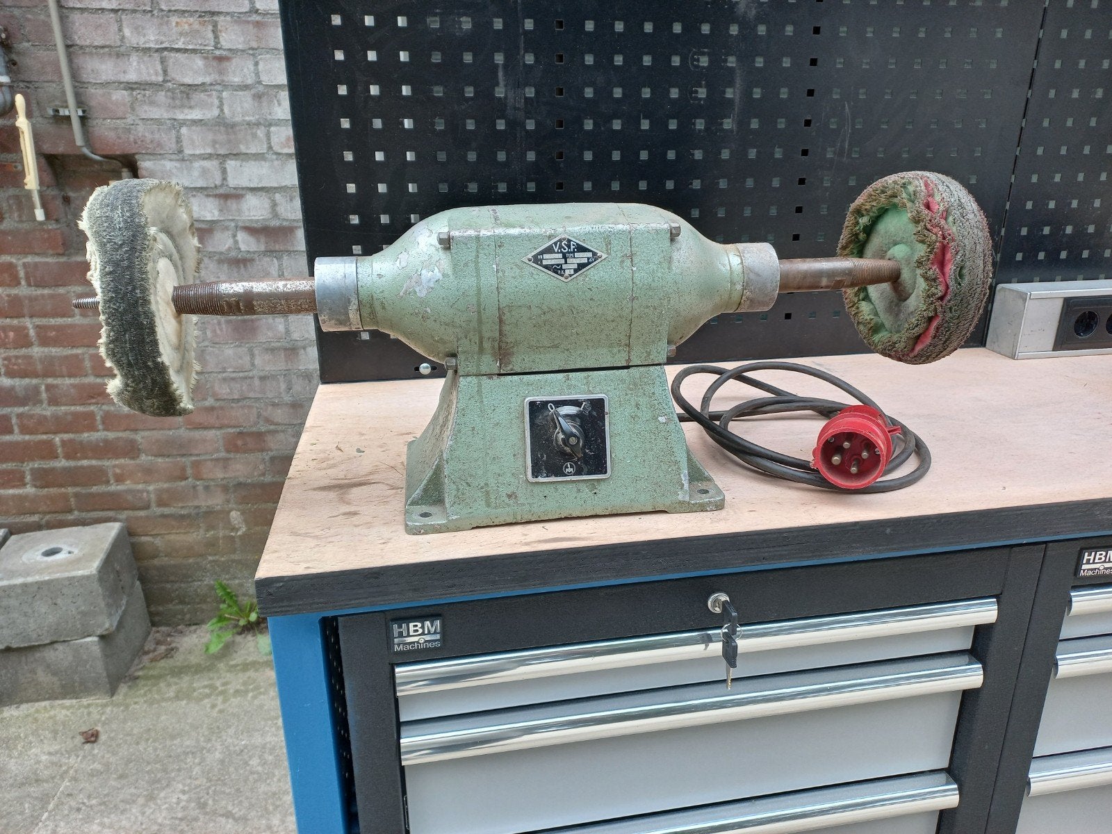 polijst machine 380 volt, Doe-het-zelf en Verbouw, Ophalen of Verzenden, Gebruikt, 1000 watt of meer, Werkbankslijpmachine