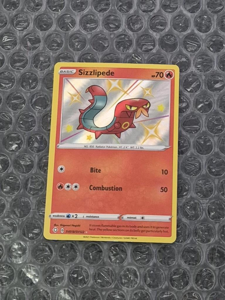 Sizzlipede SV018/SV122 Shiny Vault Shining Fates Sword & Shi, Ophalen of Verzenden, Zo goed als nieuw, Losse kaart, Foil