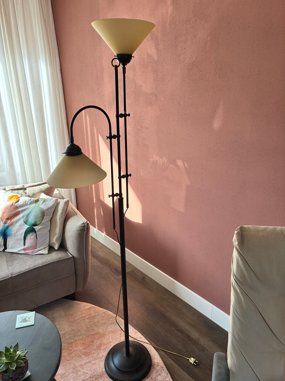 Zwarte vloerlamp met verstelbare hoogte, 1.82m, Huis en Inrichting, Ophalen, Metaal, 150 tot 200 cm