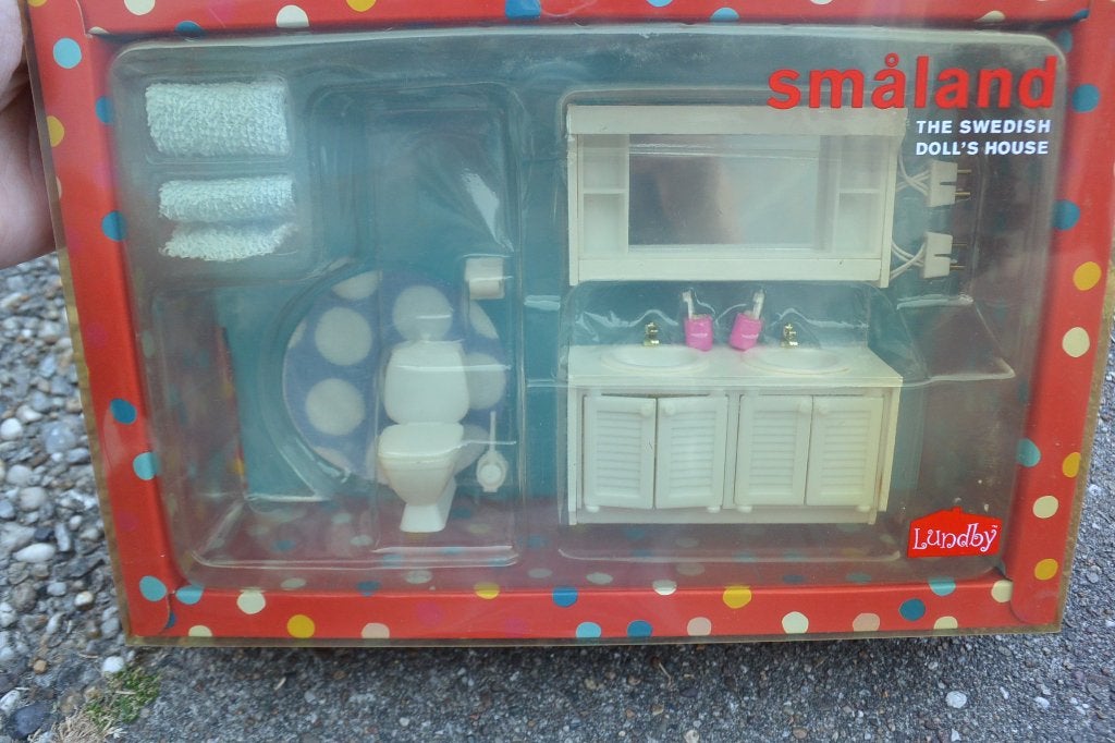 Lundby Smaland badkamer nieuw in doos, Verzamelen, Ophalen of Verzenden, Nieuw, Poppenhuis