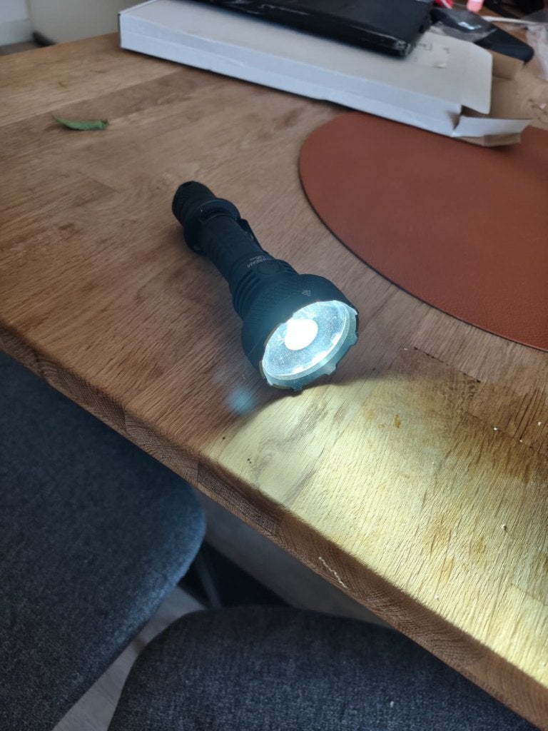 Acebeam L35 2.0 zaklamp — 5000 lumen, nauwelijks gebruikt, Ophalen, Zo goed als nieuw, Accu