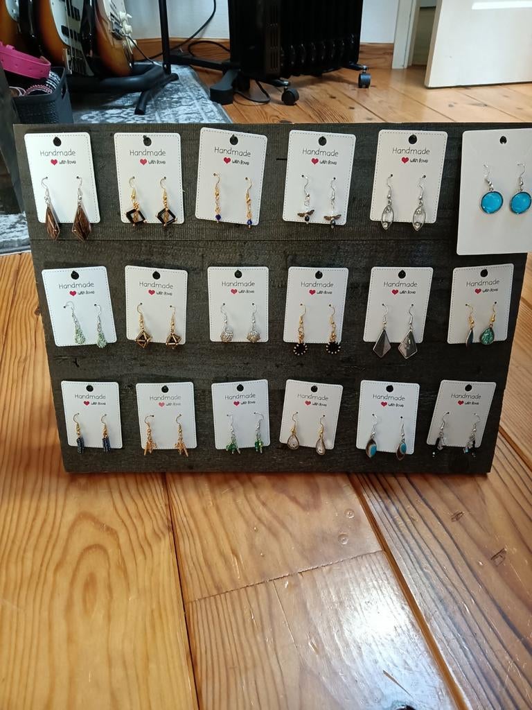 Sieraden voor op een markt, Ophalen, Nieuw, Overige kleuren, Handen en Nagels