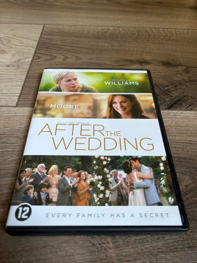 After the Wedding met Julianne Moore, Alle leeftijden, Ophalen of Verzenden, Zo goed als nieuw