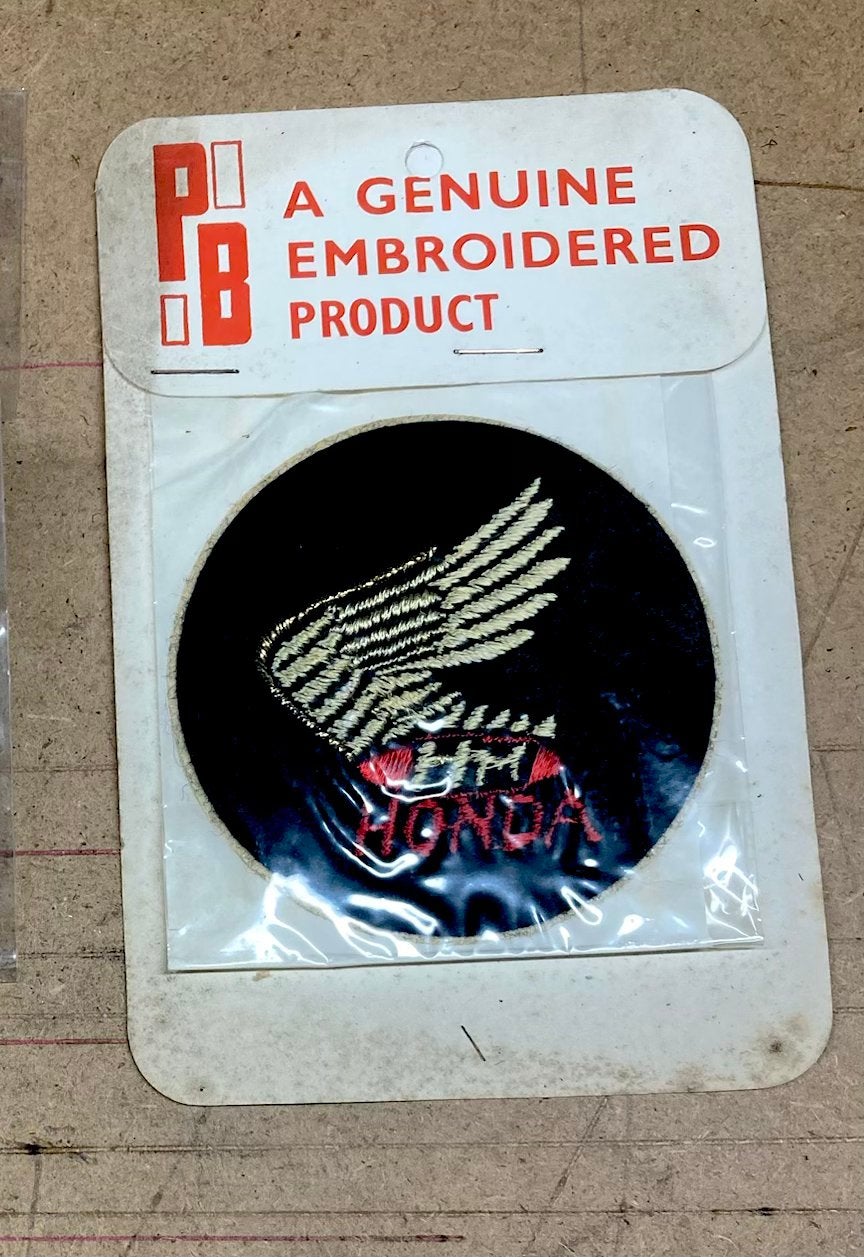 Nieuw (NOS) HONDA oude Winglogo opstrijk/opnaai patch, Ophalen of Verzenden