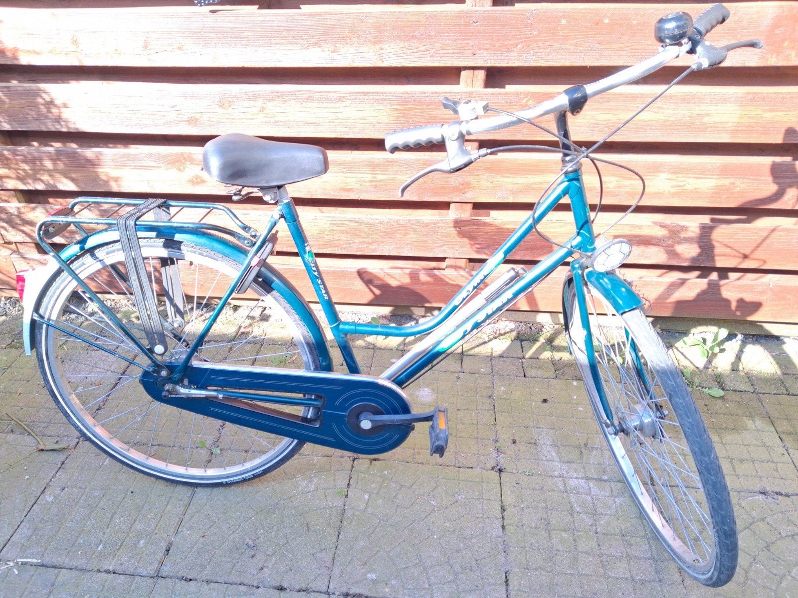 Groene Olympia City Star fiets, Ophalen