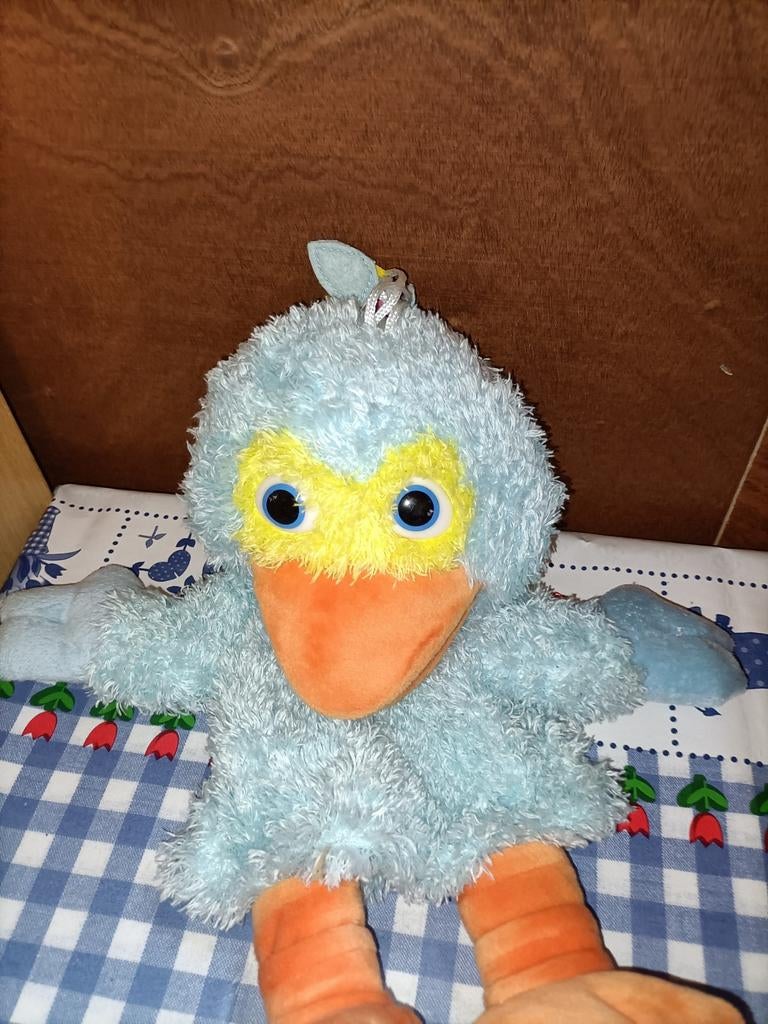 Pino handpop Sesamstraat 34 cm groot, Kinderen en Baby's, Speelgoed | Knuffels en Pluche, Ophalen of Verzenden, Zo goed als nieuw