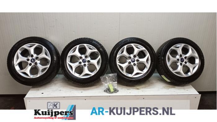 Sportvelgenset + banden van een Ford C-Max, Gebruikt, -, -, -