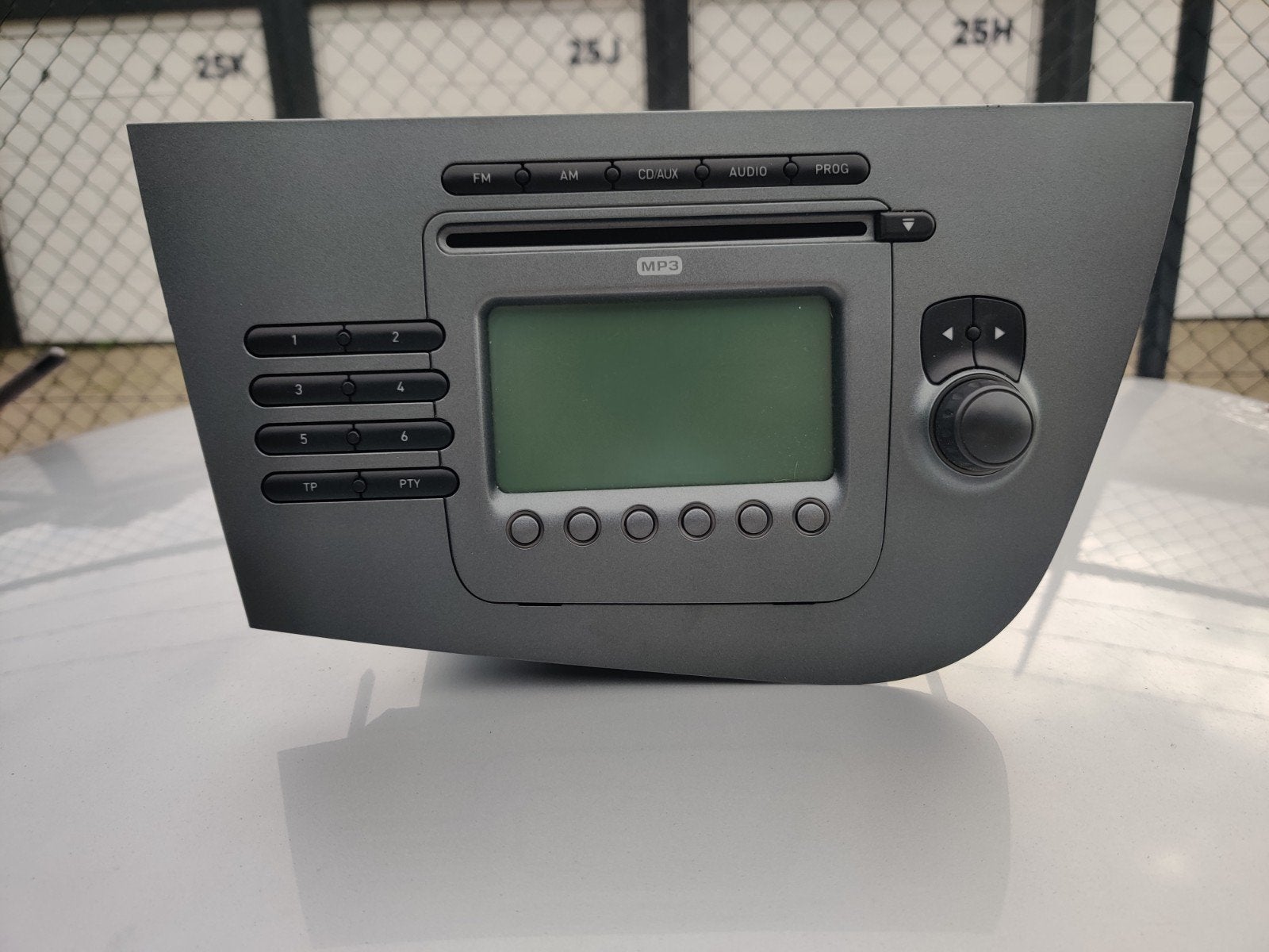 Seat Leon 1P1 Originele Radio - Werkt naar behoren, Ophalen of Verzenden, Gebruikt