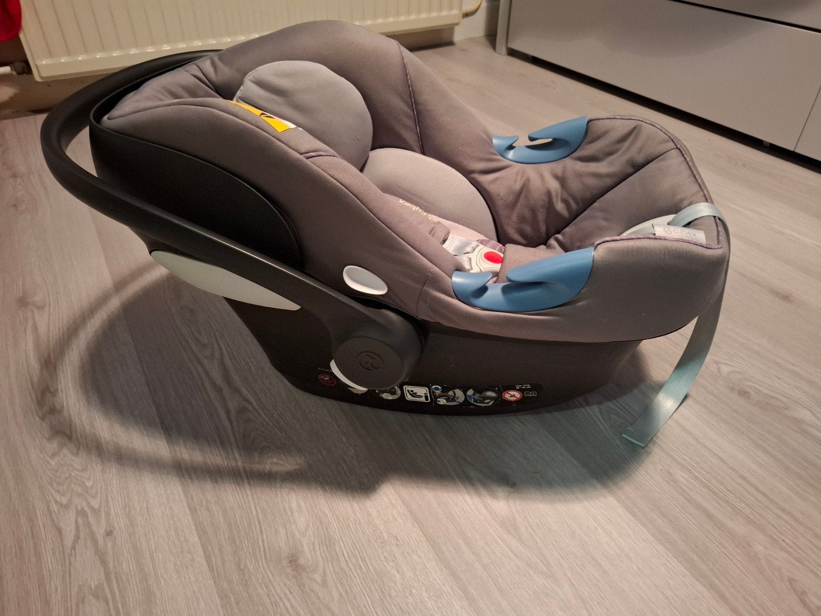 Te koop cybex aton m i-size maxicosi, Kinderen en Baby's, Autostoeltjes, Zo goed als nieuw, Isofix, 0 t/m 13 kg, Ophalen