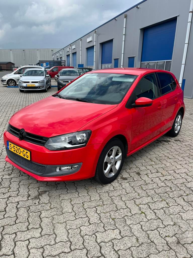 Volkswagen Polo 1.2 51KW 5drs airco, Auto's, Voorwielaandrijving, 967 kg, 40 €/maand, Zwart