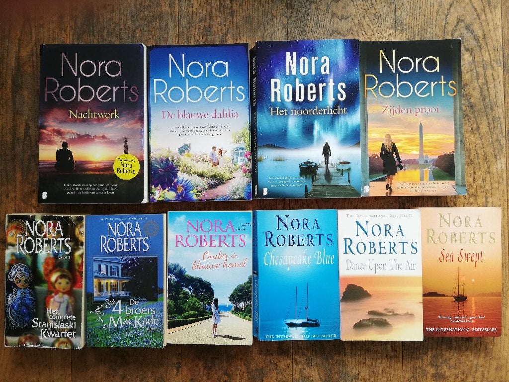 Bestsellerauteurs internat. van feelgoodromans met spanning, Ophalen of Verzenden, Zo goed als nieuw, Nora Roberts; Santa Montefiore; Corina Bomann; Lucinda Riley