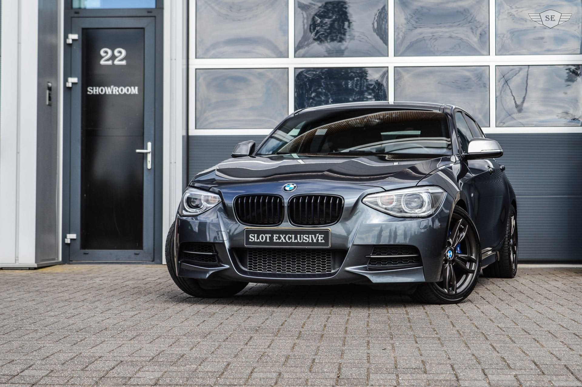 BMW 1-serie M135i High Executive|*NL-AUTO*|LEDER|H&K|MEMORY, Auto's, BMW, Bedrijf, Te koop, 1-Serie, ABS, Airbags, Airconditioning