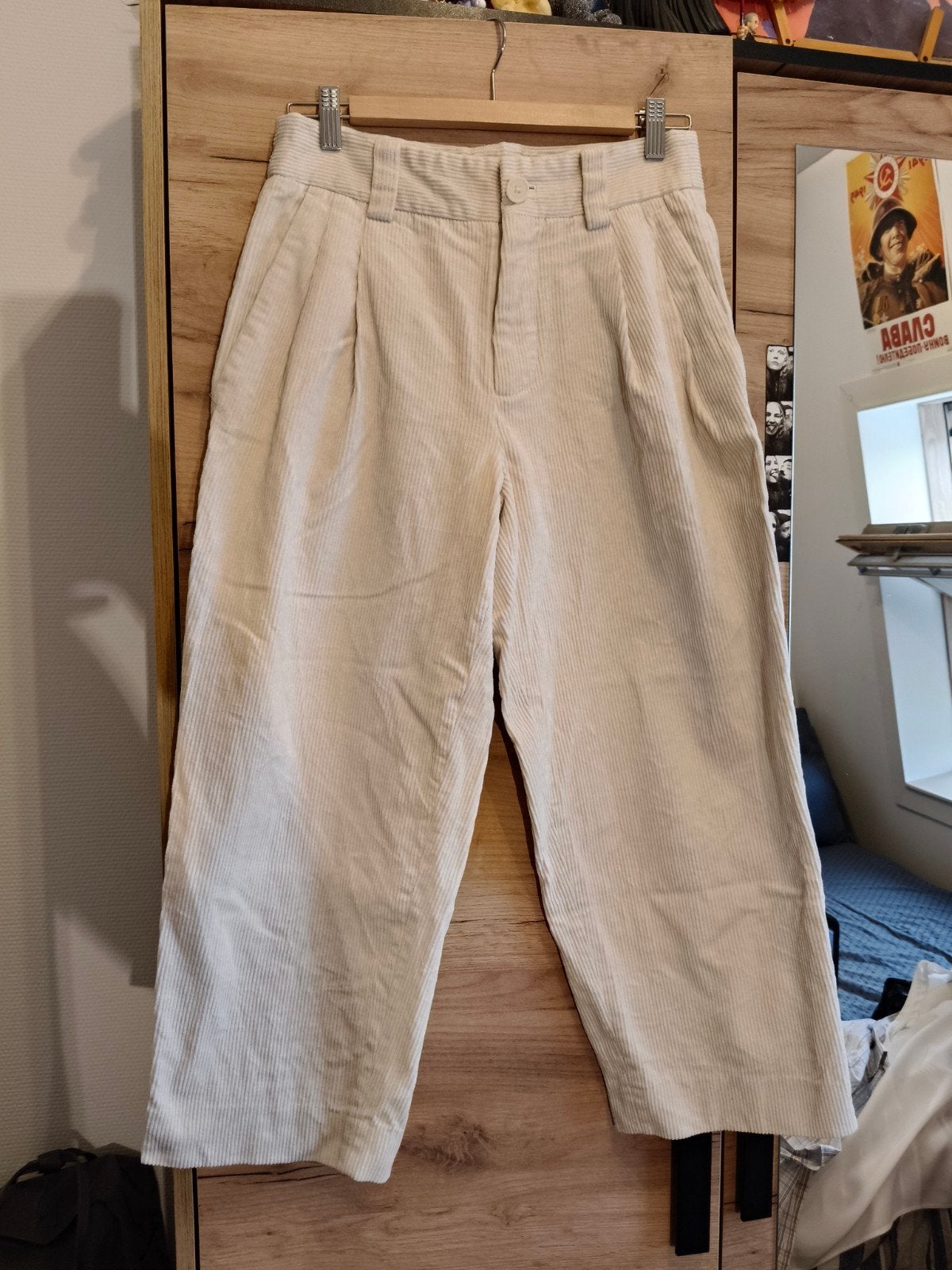 NICO, nicholson & nicholson corduroy broek, Maat 38/40 (M), Beige, Ophalen of Verzenden, Zo goed als nieuw