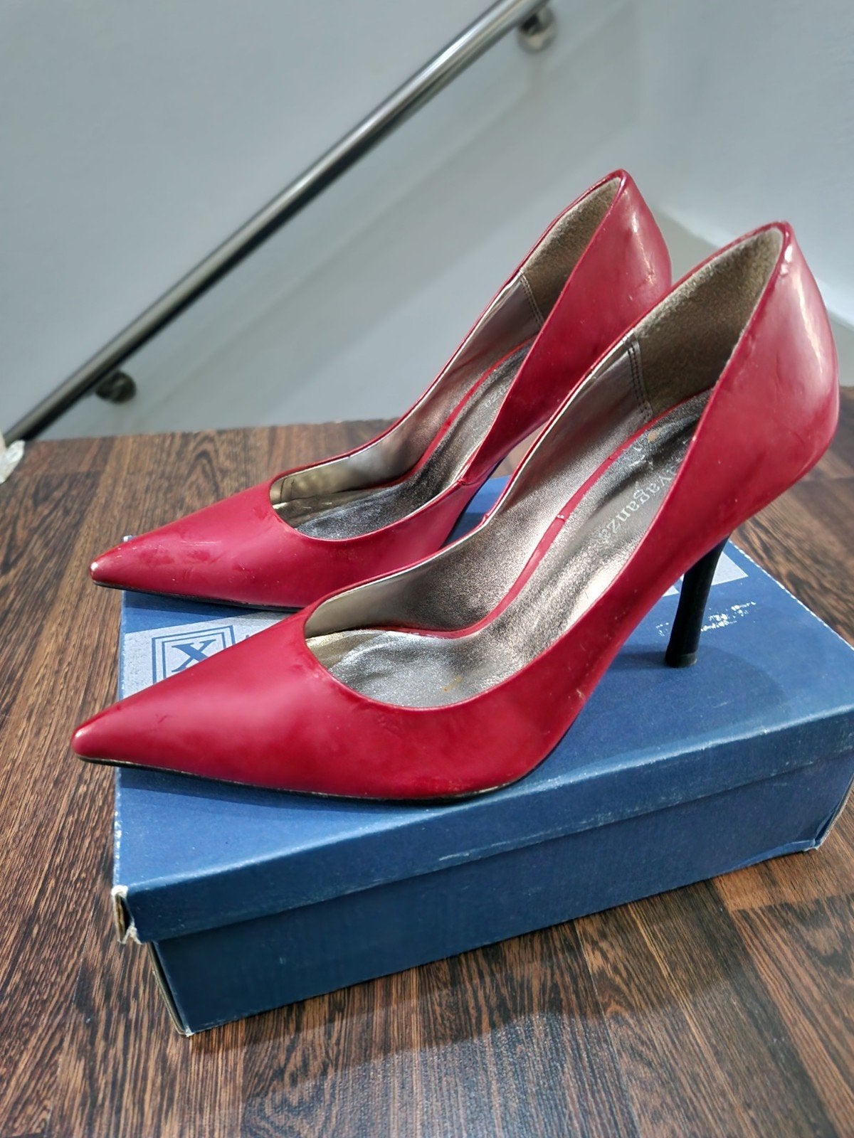 Rode Travaganza Pumps Maat 39, Pumps, Travaganza, Ophalen of Verzenden, Gedragen