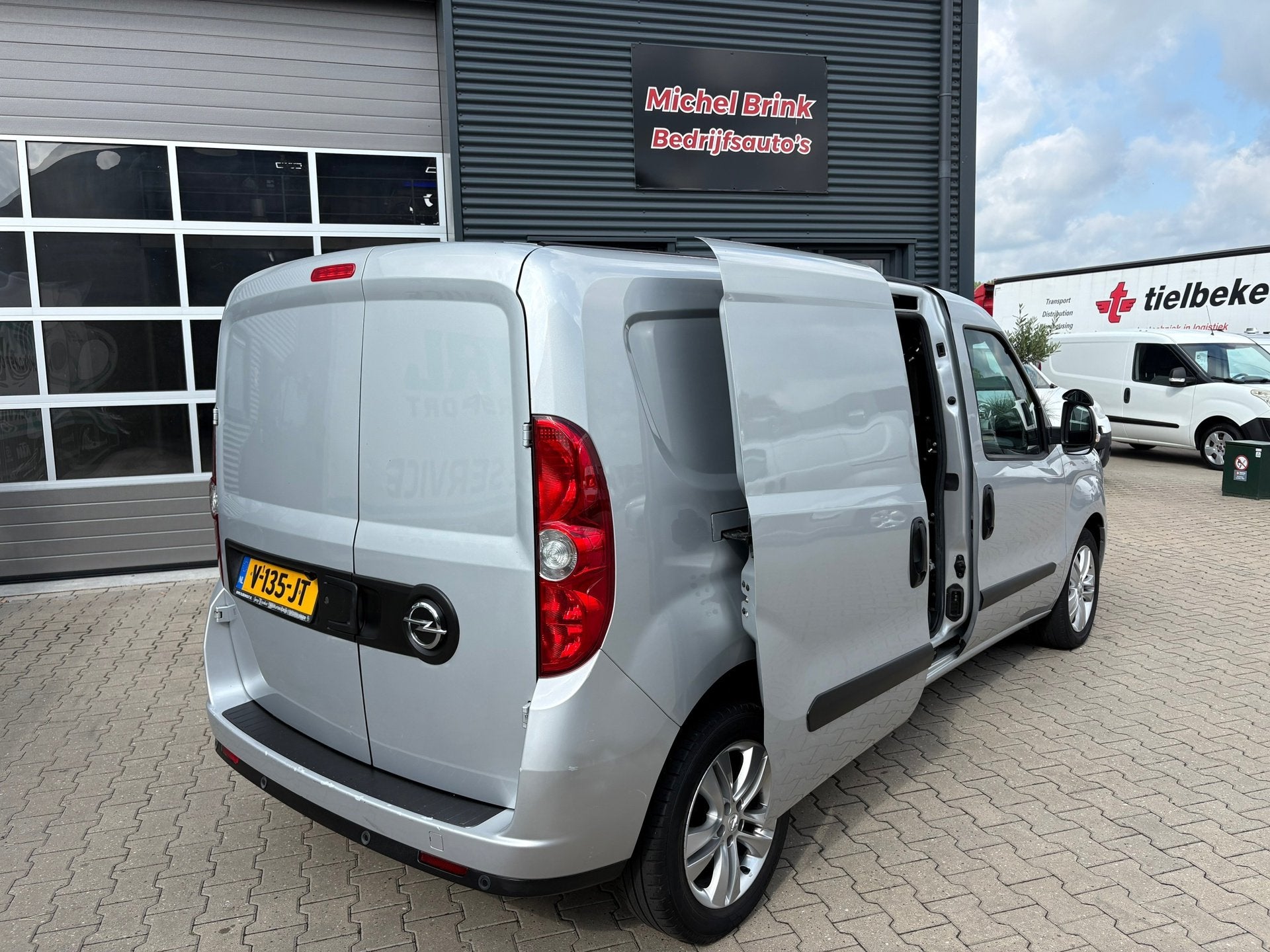 Opel Combo 1.3 CDTi L2H1 Sport Airco Navigatie, Dealer onderhouden, Stof, Gebruikt, Origineel Nederlands
