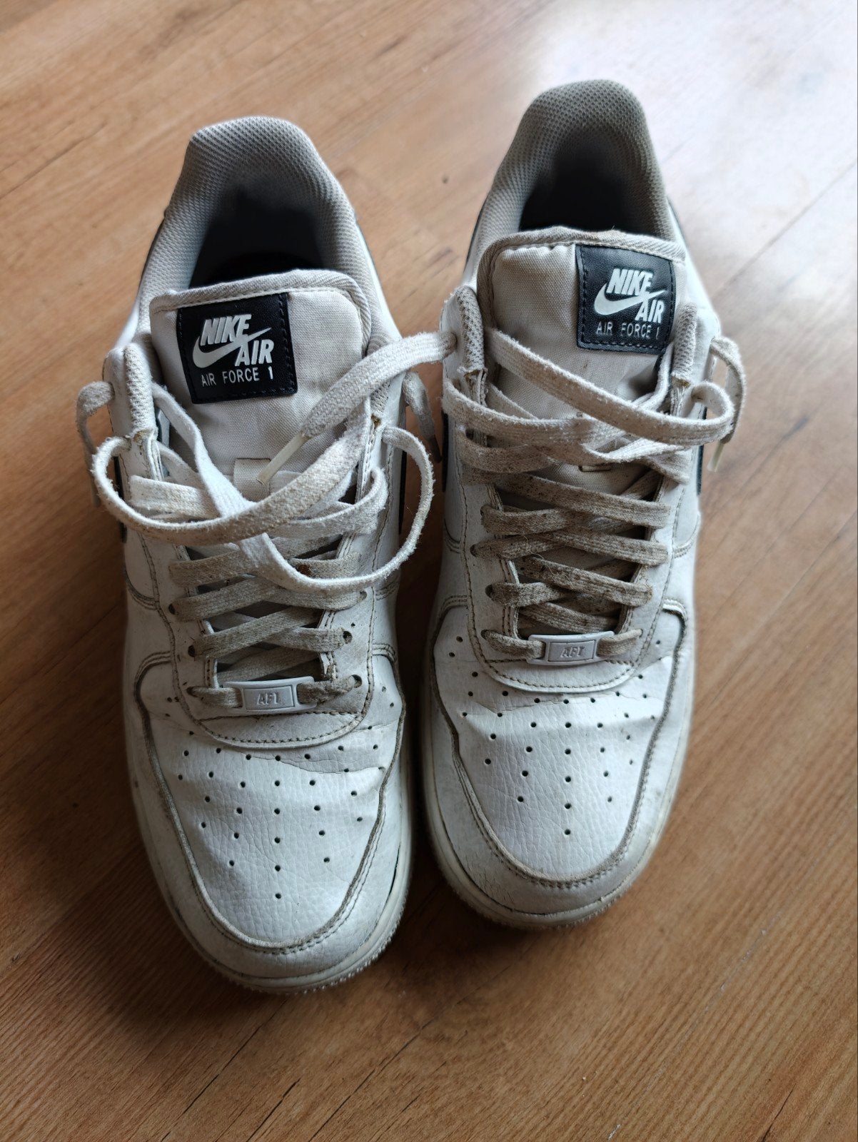 Nike Air Force schoenen mt 44,5, Ophalen of Verzenden, Wit