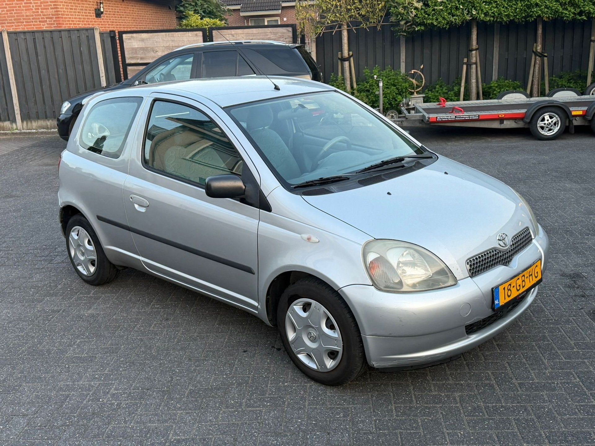 Toyota Yaris RIJKAAR/APK/HISTORY/BEURT/NAP/AIRCO/5drs//DIREK, Voorwielaandrijving, 1299 cc, 86 pk, Gebruikt