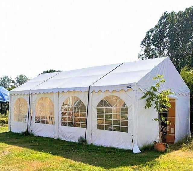 Extra versterkte witte partytent 8 x 4 m, Bruiloft- of Feestlocatie
