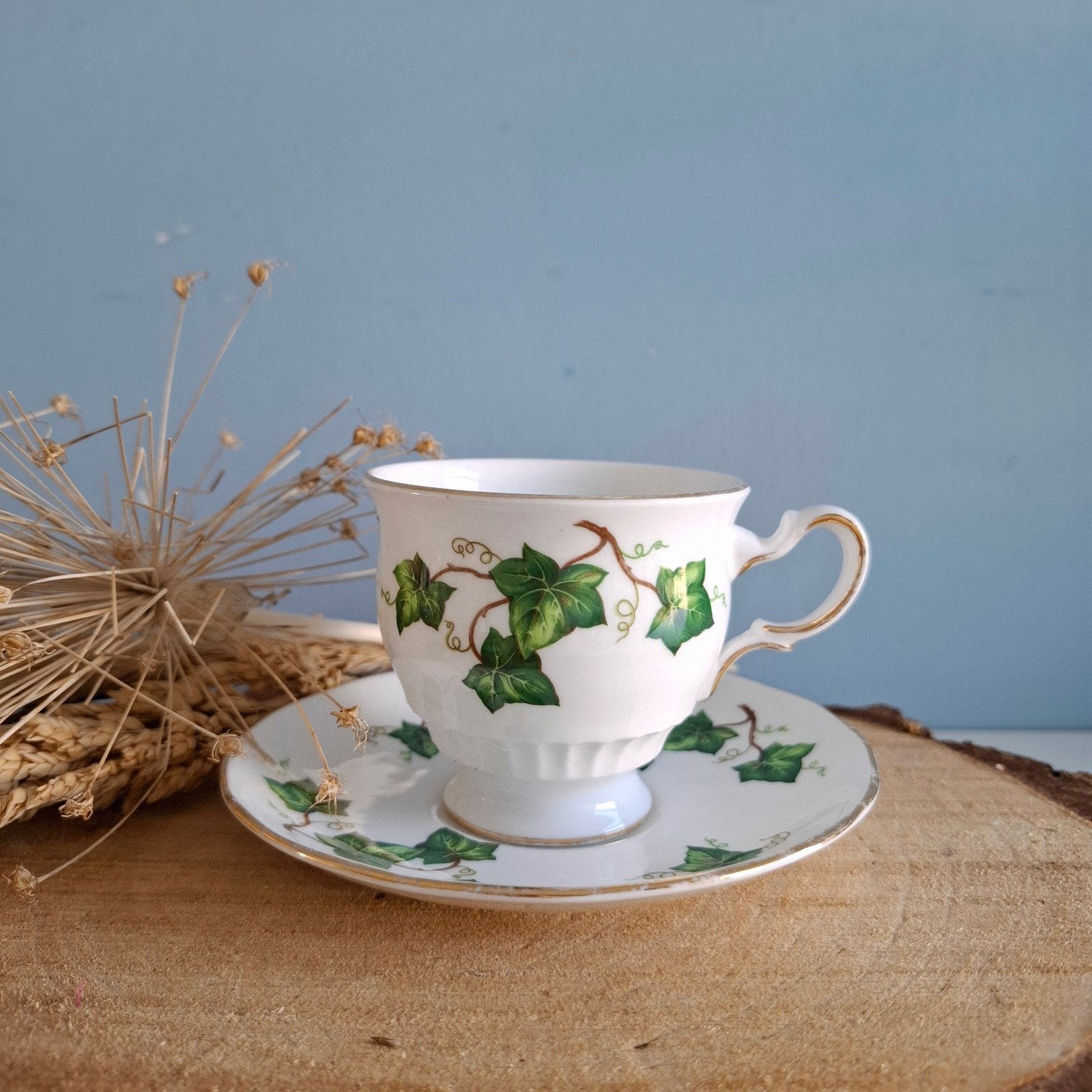 Colclough 'Ivy', kop en schotel, Ophalen of Verzenden