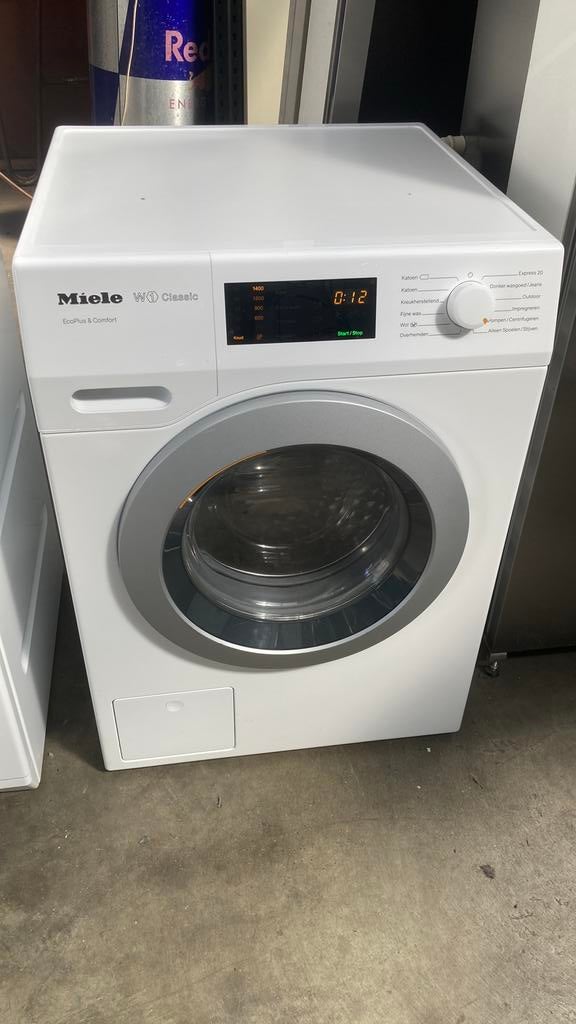 Miele W1 Classic Wasmachine 8 kilo 1400 toeren, Witgoed en Apparatuur, Wasmachines, Ophalen, Zo goed als nieuw, 85 tot 90 cm, 1200 tot 1600 toeren