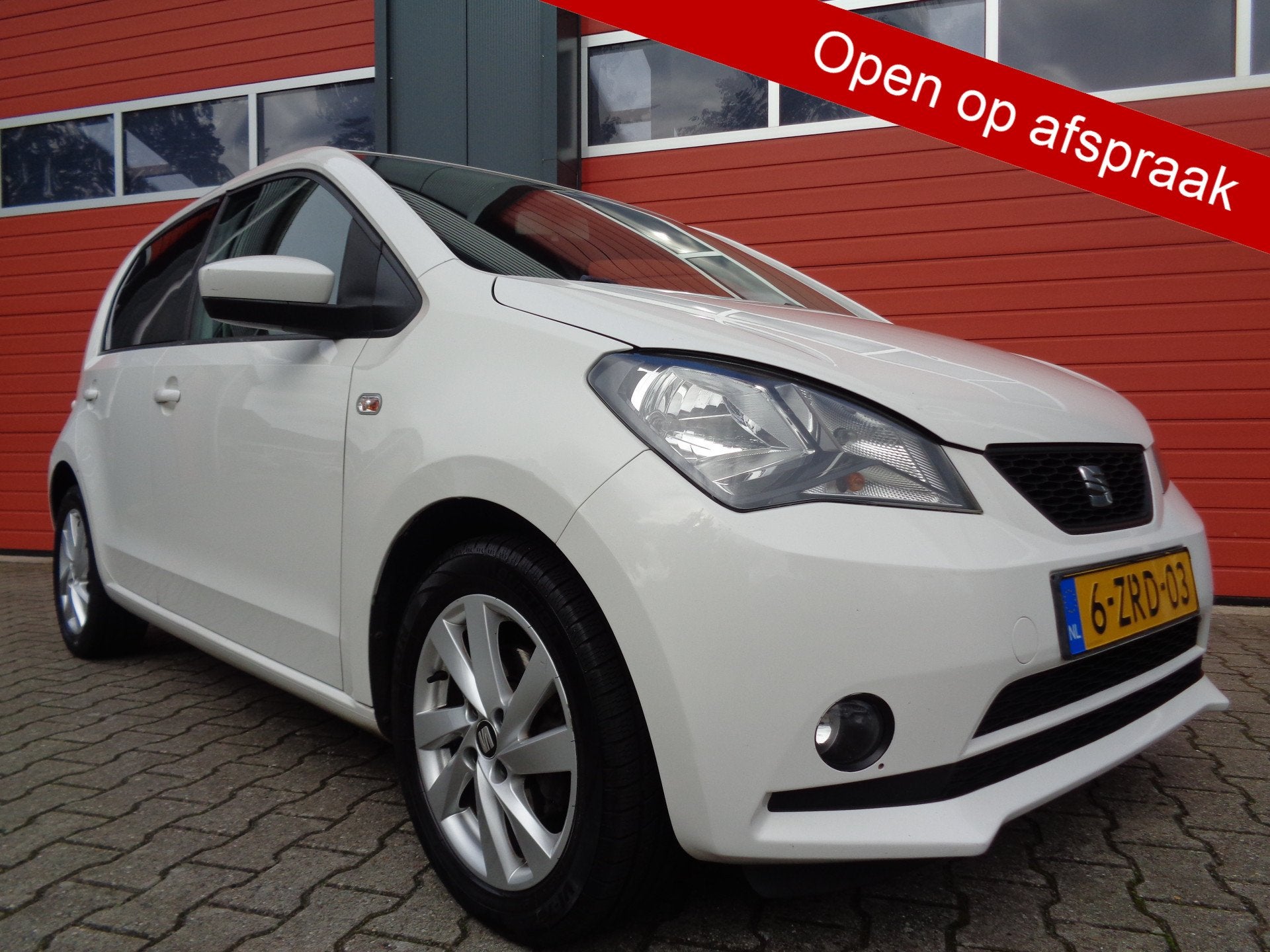 SEAT Mii 1.0 Sport Dynamic Airco LMV 5DRS NL-Auto (bj 2015), Auto's, Voorwielaandrijving, Euro 5, Gebruikt, 840 kg