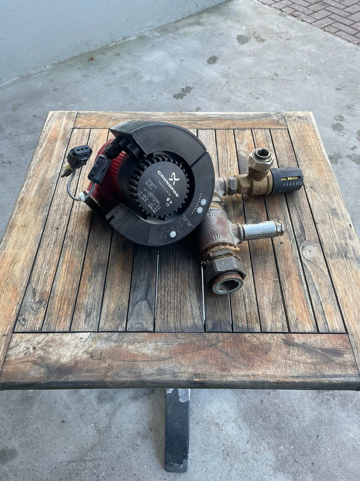 Grundfos magna 25 100 180 pomp, Minder dan 30 cm, Overige typen, Minder dan 60 cm, Ophalen of Verzenden