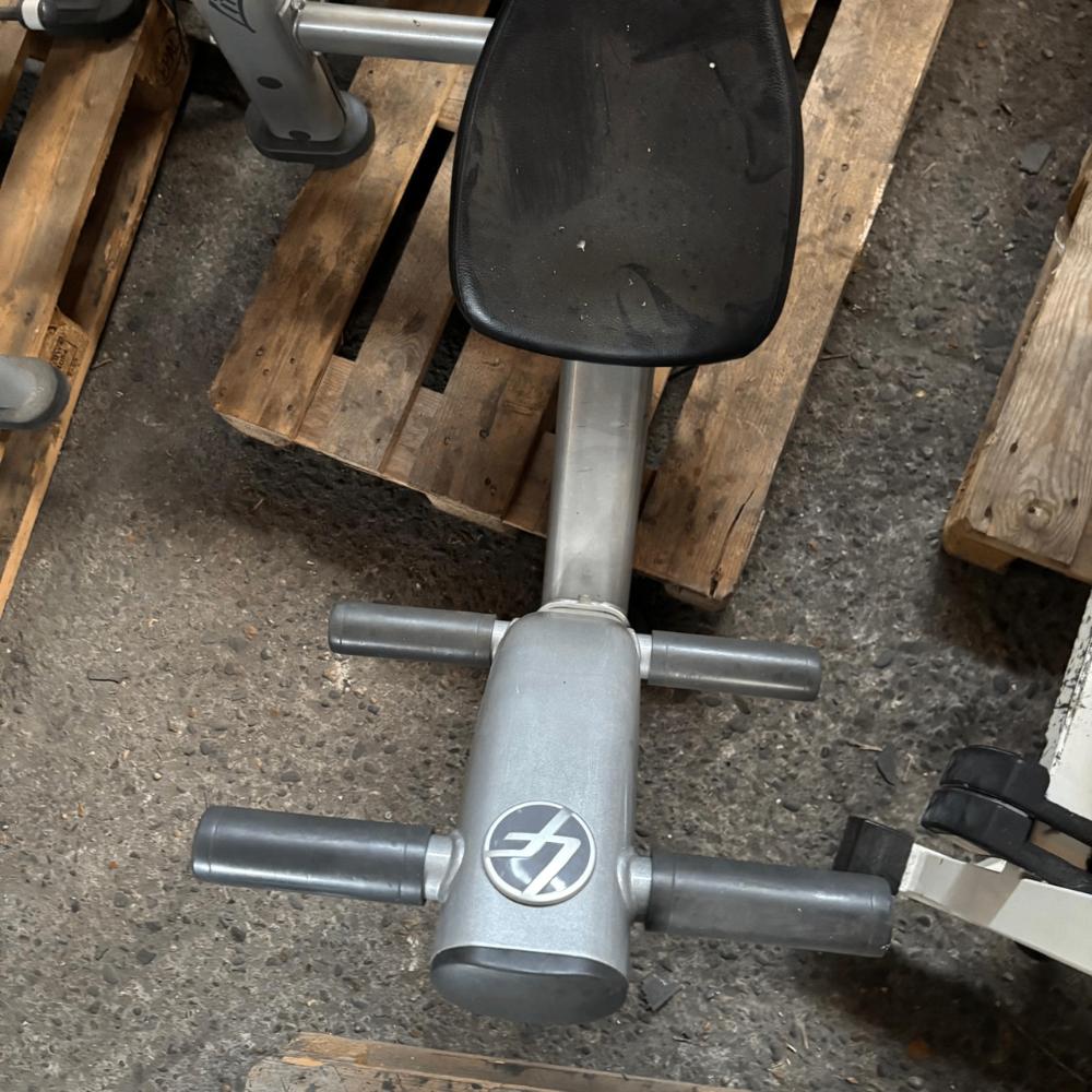 Life Fitness - Ab Crunch Bench, Sport en Fitness, Ophalen of Verzenden, Gebruikt, Benen, Fitnessbank