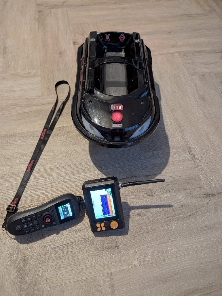 Boatman Vulcan Mini Voerboot (GPS / Autopilot + Sonar), Watersport en Boten, Ophalen, Gebruikt, Overige typen