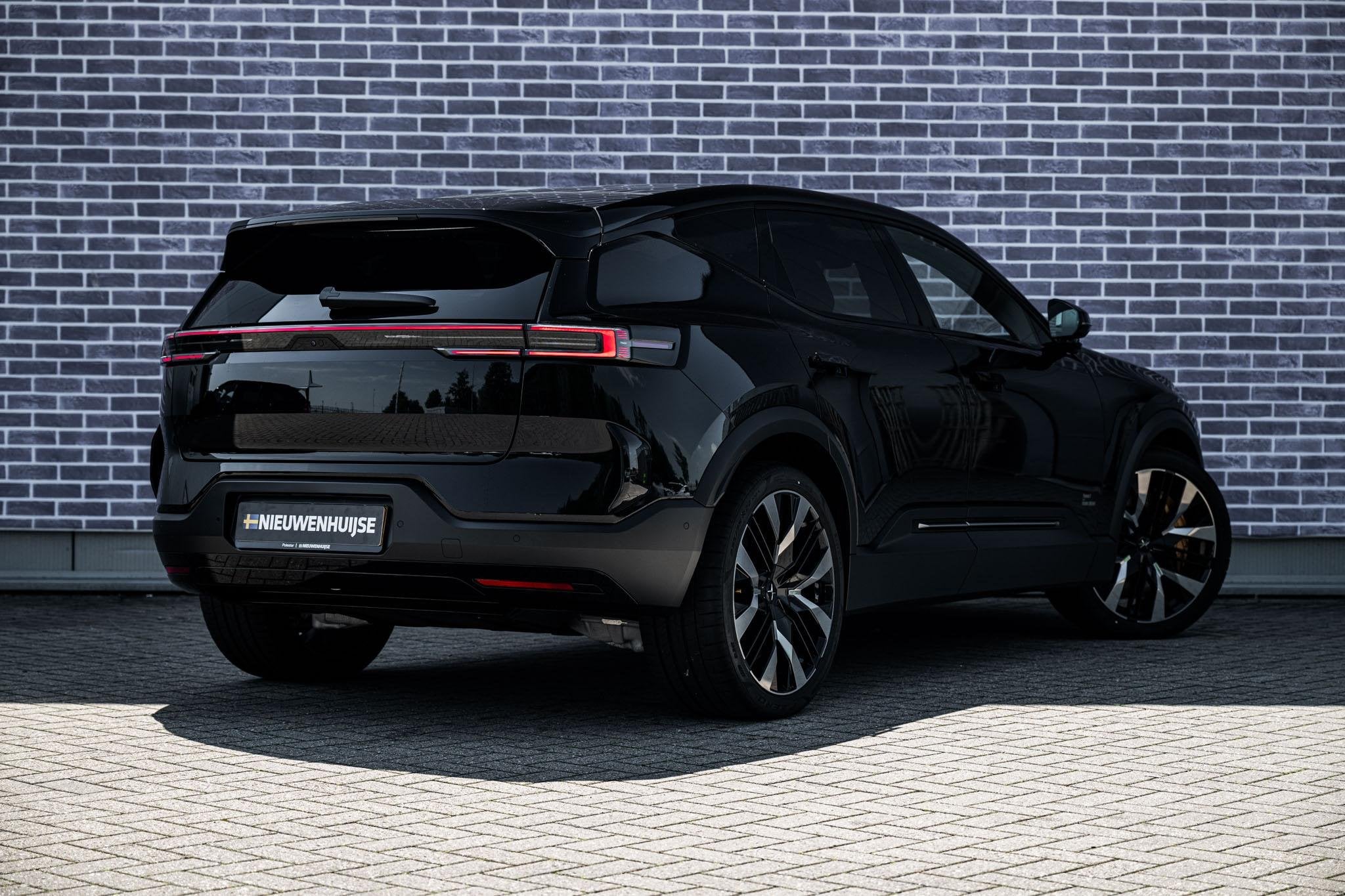 Polestar 3 Long range Dual motor 111 kWh Performance Pilot P, Automaat, 660 min, Stof, Zwart