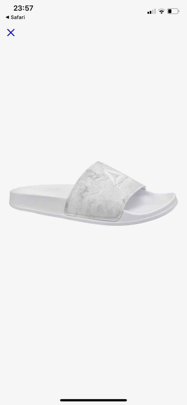Reebok slipper, Kleding | Dames, Ophalen of Verzenden, Zo goed als nieuw