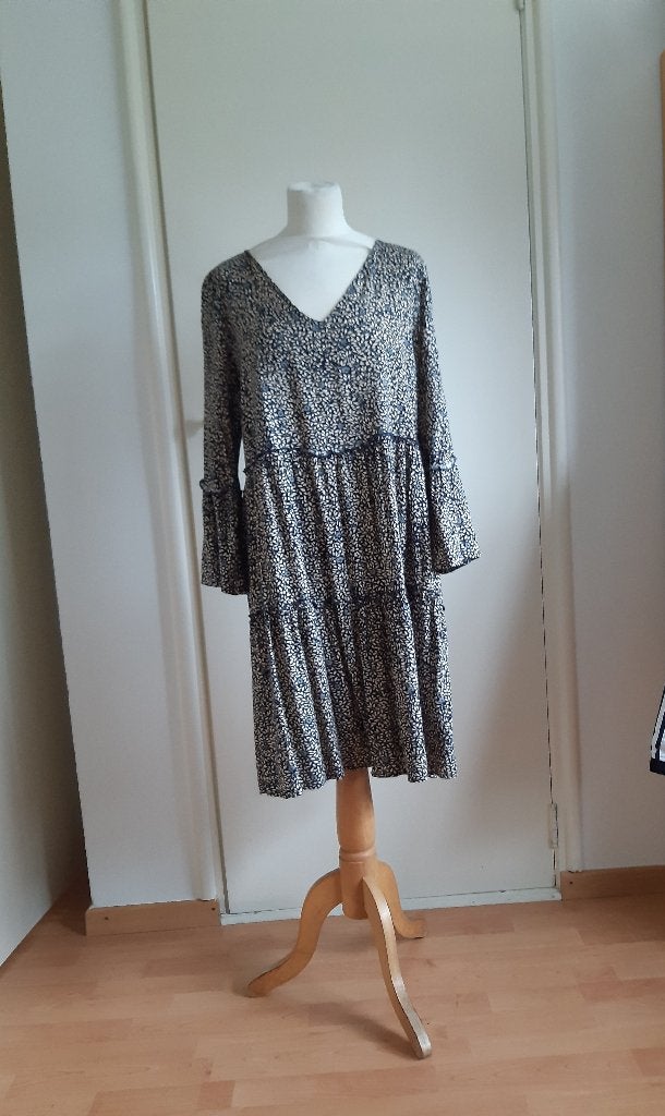 Strokenjurk, Maat 38/40 (M), Blauw, Ophalen of Verzenden, Gedragen