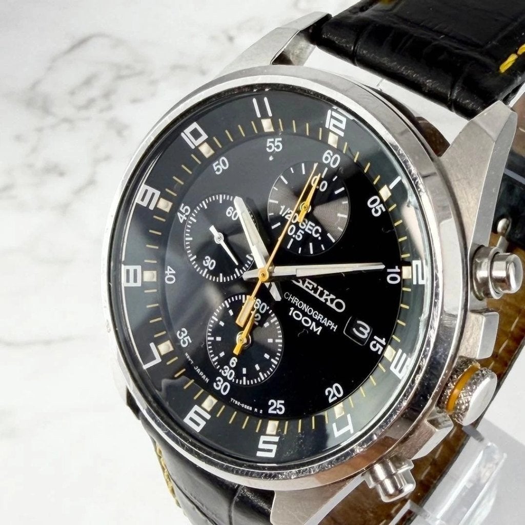 Seiko Chronograph 100M quartz-chronograafkaliber 7T92, Seiko, Leer, Staal, Polshorloge