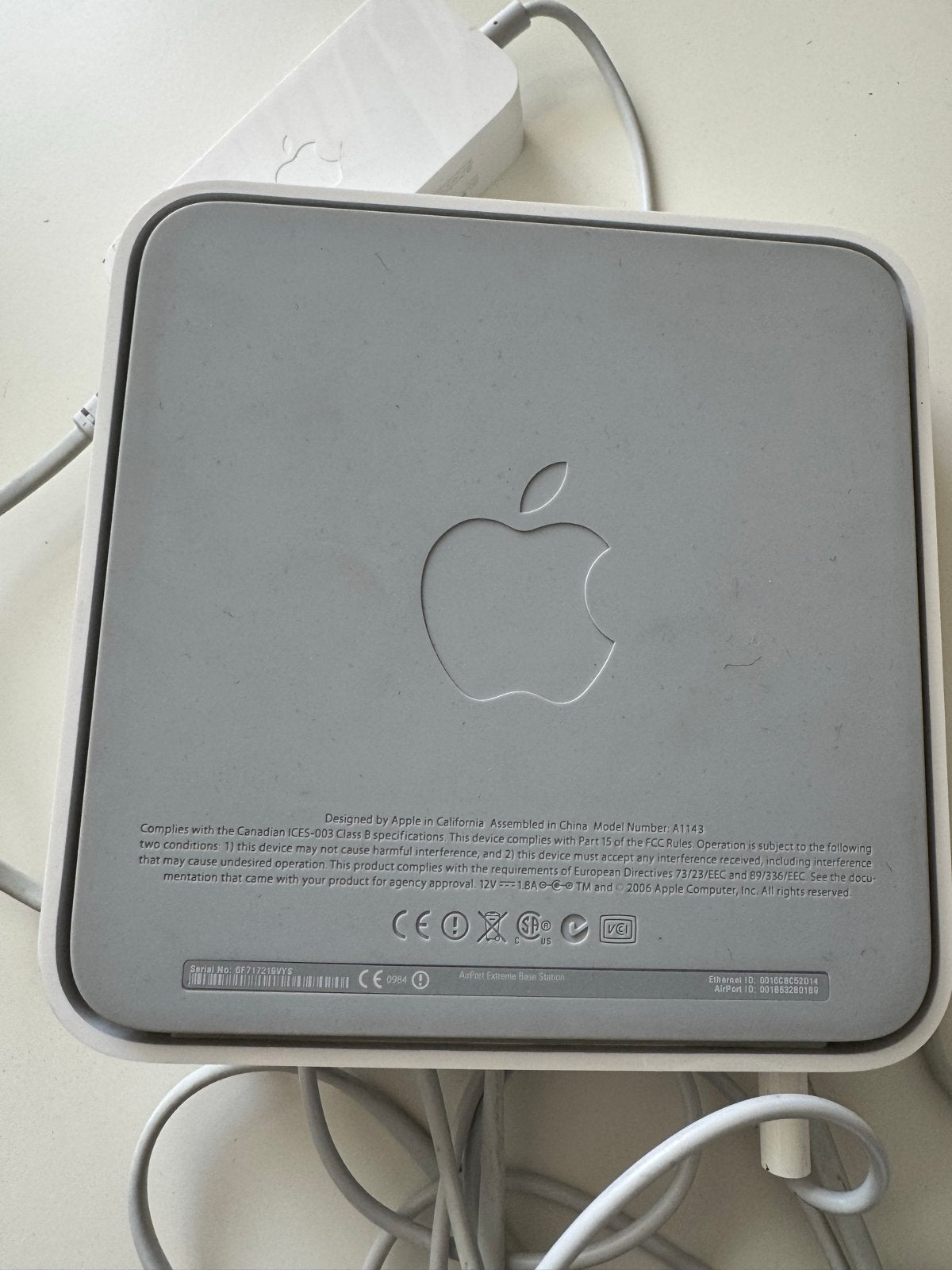 Apple AirPort Extreme Base Station A1143, Computers en Software, Ophalen of Verzenden, Gebruikt, Router