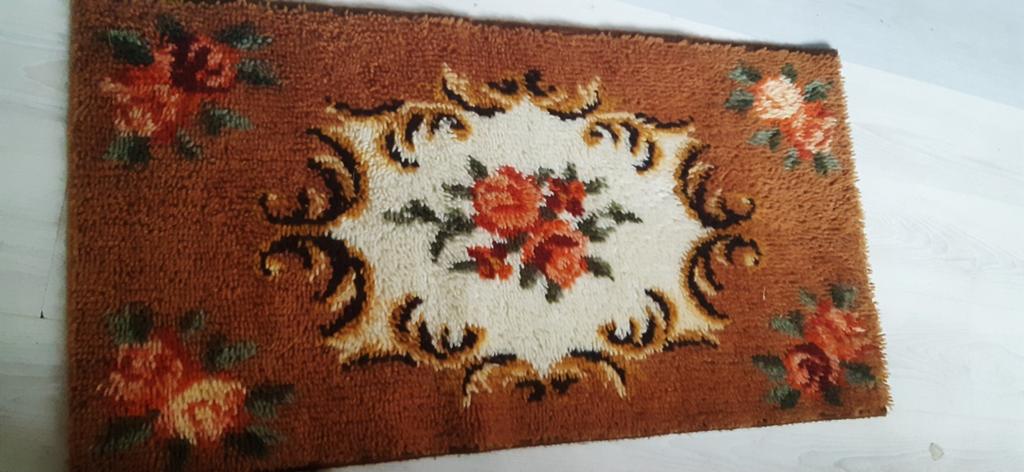 Schitterend Vintage Smyrna Geknoopt vloerkleed ca 116x61 cm, Gebruikt, 100 tot 150 cm, Jaren 70 stijl, Crème