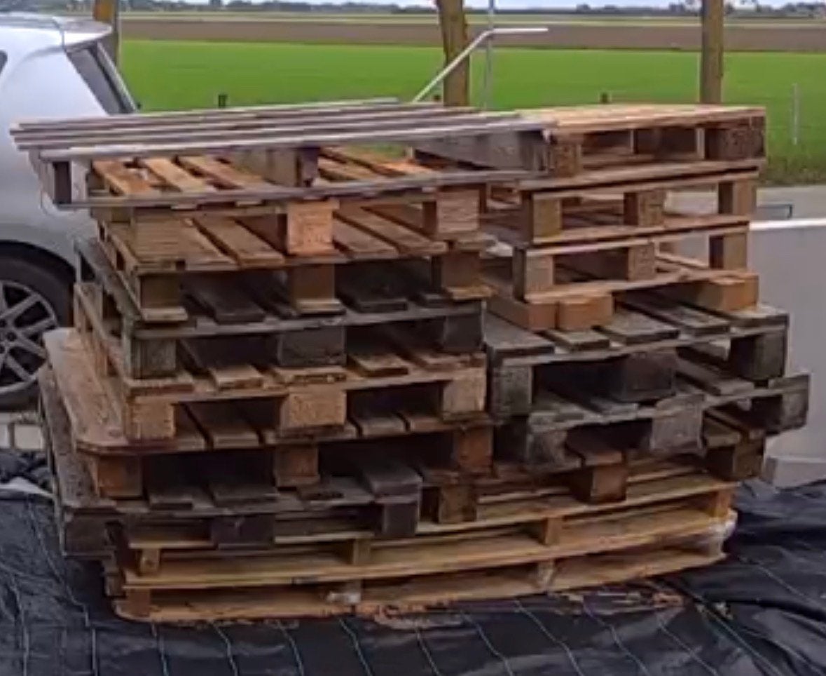 Gratis Pallets/ stookhout af te halen, Tuin en Terras, Haardhout, Minder dan 3 m³, Ophalen