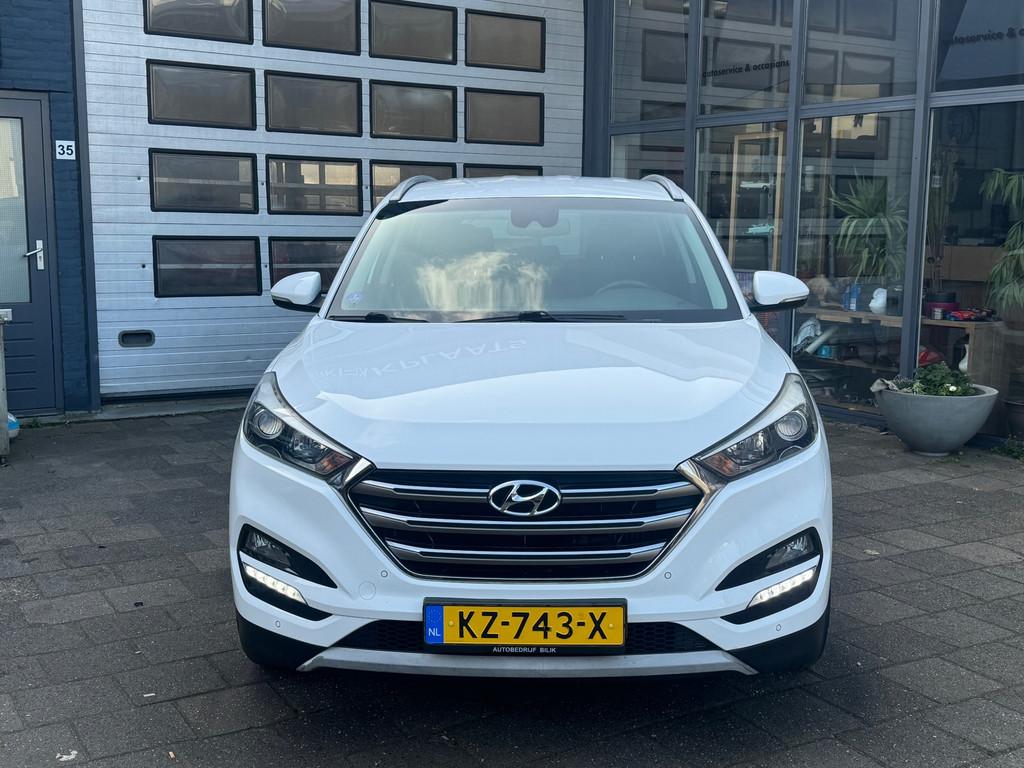 Hyundai Tucson 1.6 T-GDi Comfort | Clima | Camera | Navi | N, Auto's, Voorwielaandrijving, Gebruikt, 4 cilinders, Wit