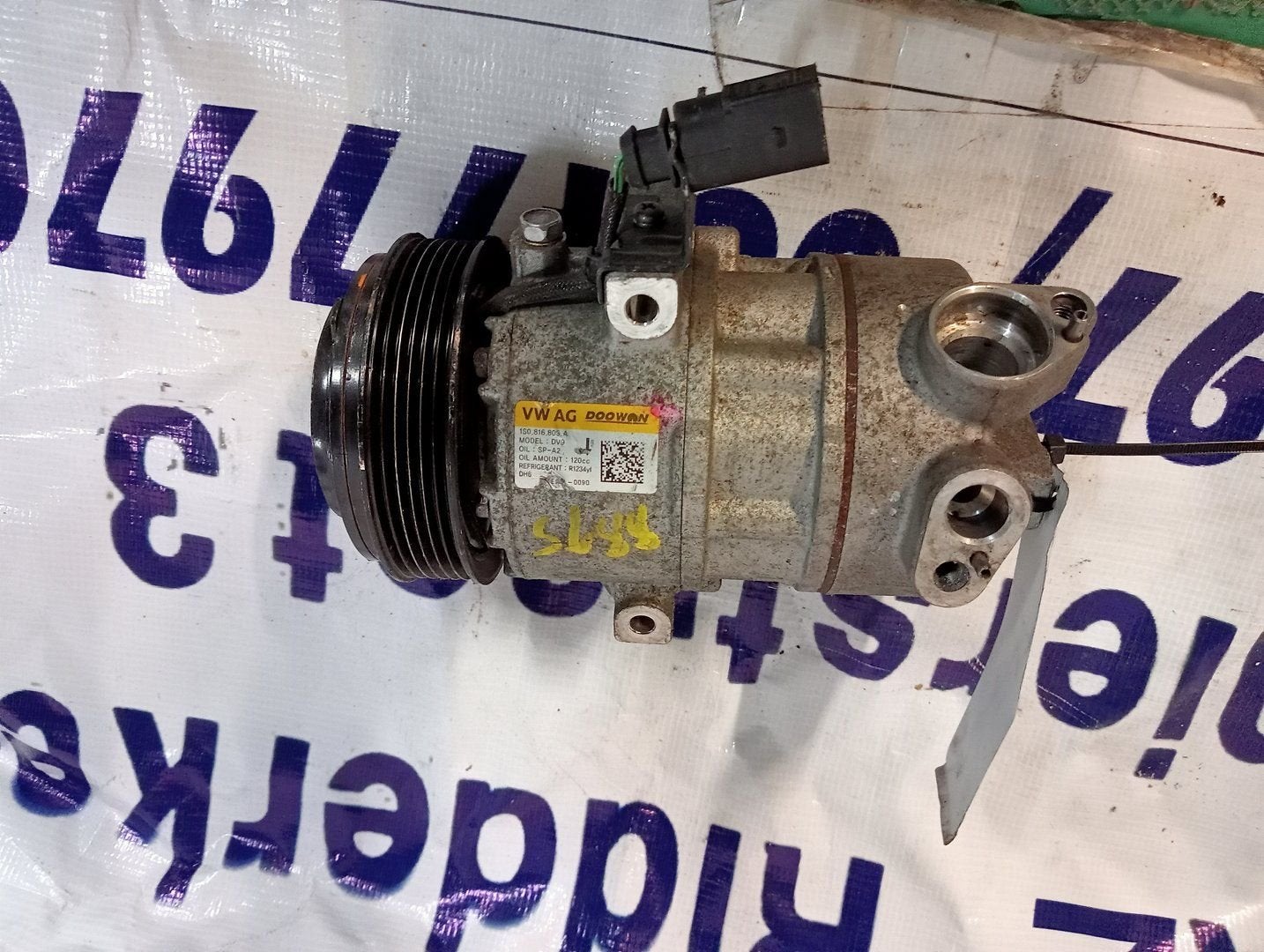VW UP! Aircopomp Aircocompressor 1S0820803A, Auto-onderdelen, Gebruikt, -, Volkswagen, -