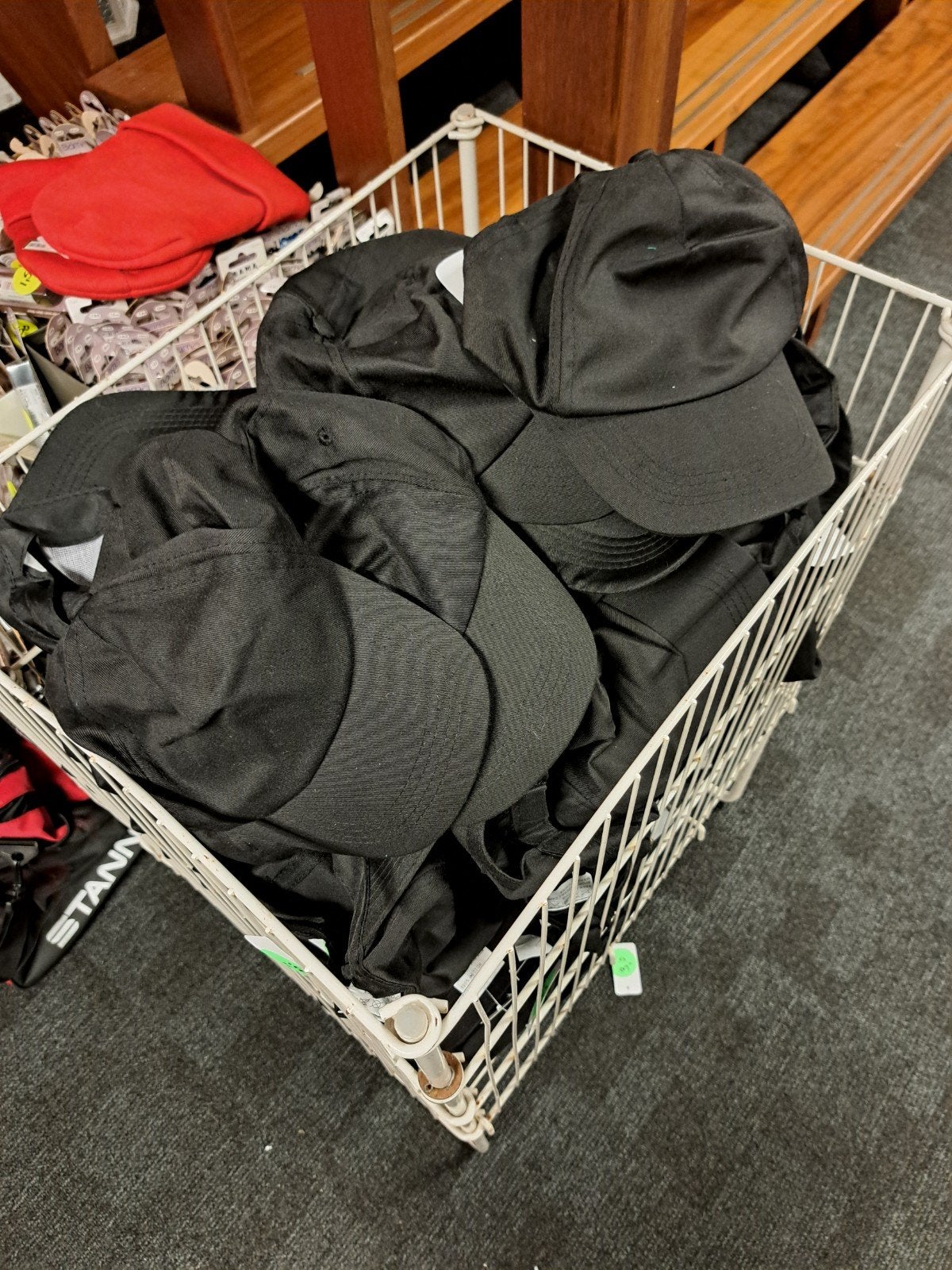 100 zwarte petten sport baseball capp, Ophalen of Verzenden, Nieuw