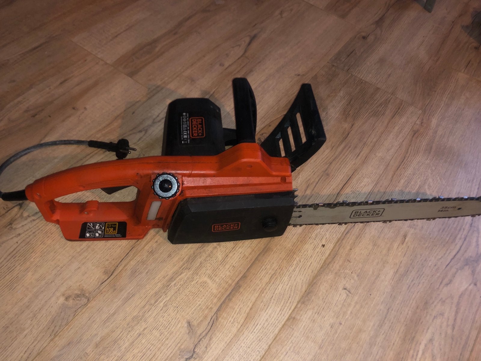 Black+Decker CS1835 elektrische kettingzaag 1800W, Ophalen, Gebruikt, Minder dan 20 mm