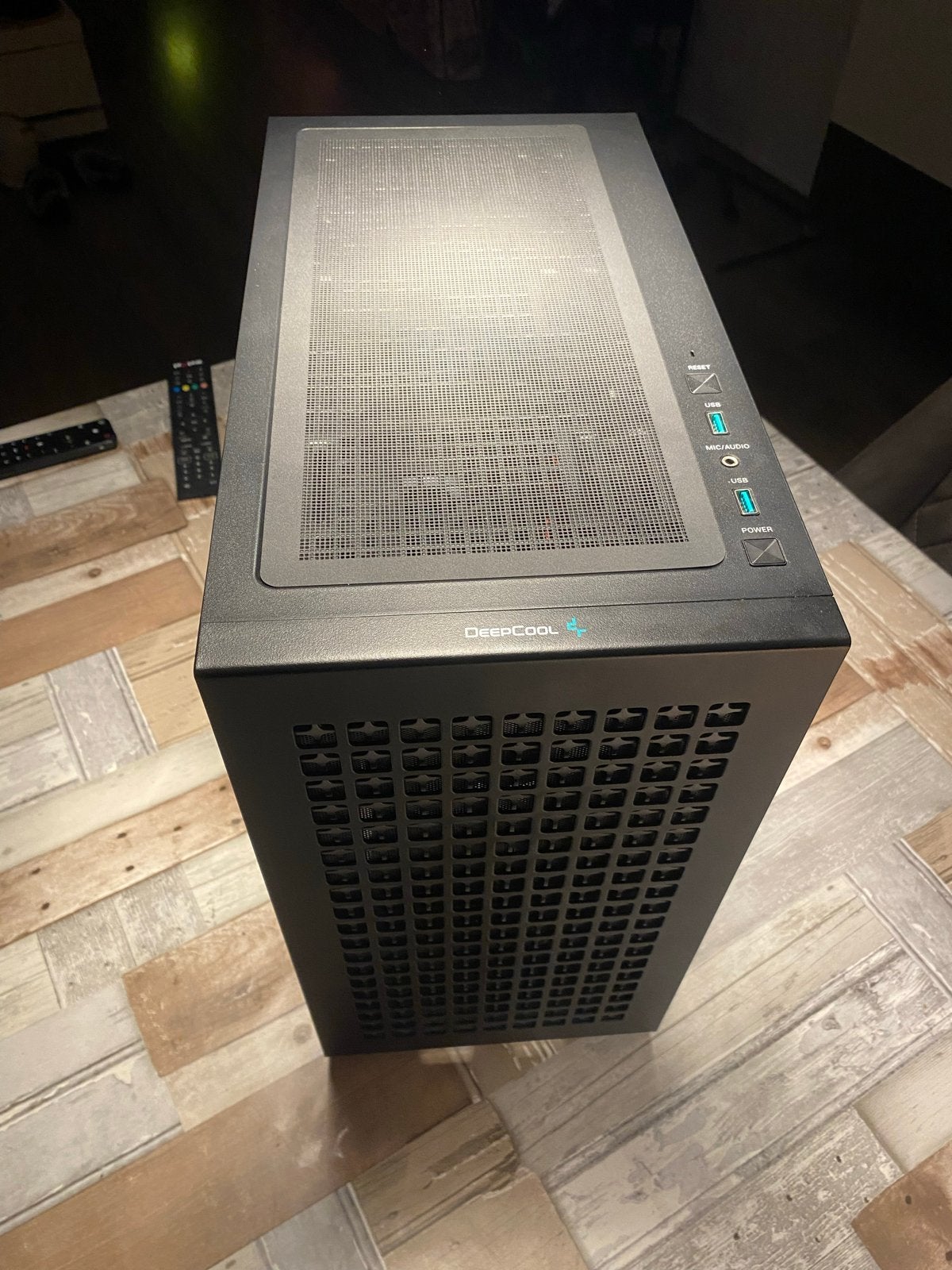 Gaming PC - AMD Ryzen 5 5500, RTX 4060, 24GB RAM, Computers en Software, Ophalen, Zo goed als nieuw, Gaming, SSD